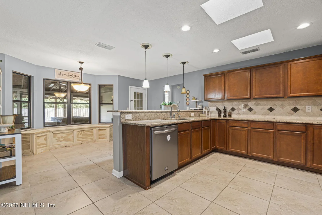 Photo of 3001 NAUTILUS Road