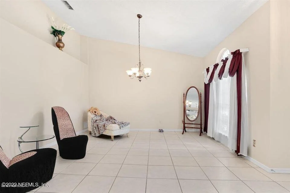 Photo of 2124 HOVINGTON Circle E