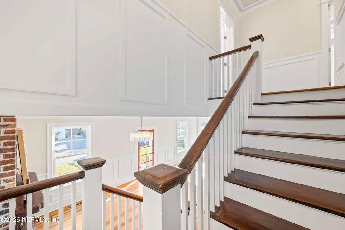 Photo of 142 WASHINGTON Street