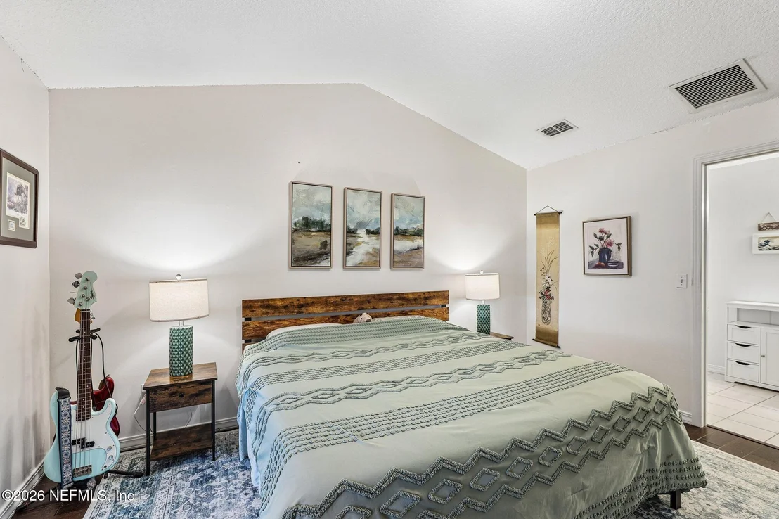 Photo of 305 ELEUTHERA Court
