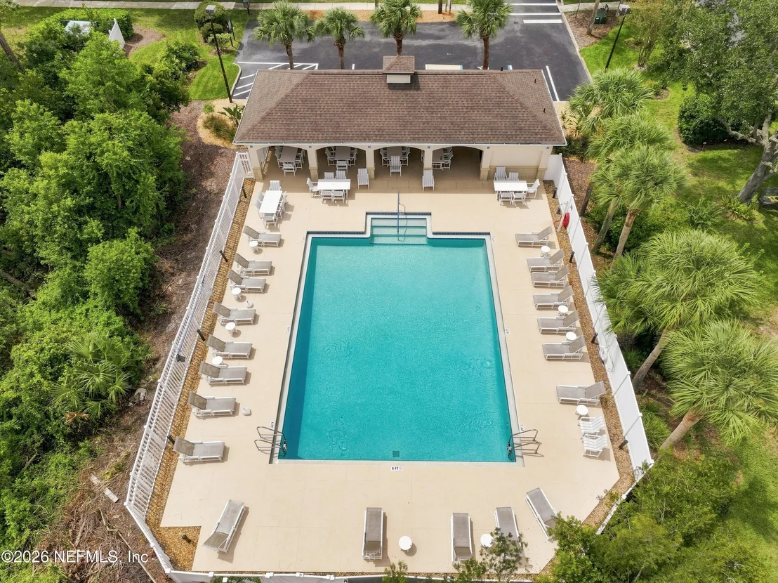 Photo of 629 KNOLLWOOD Lane