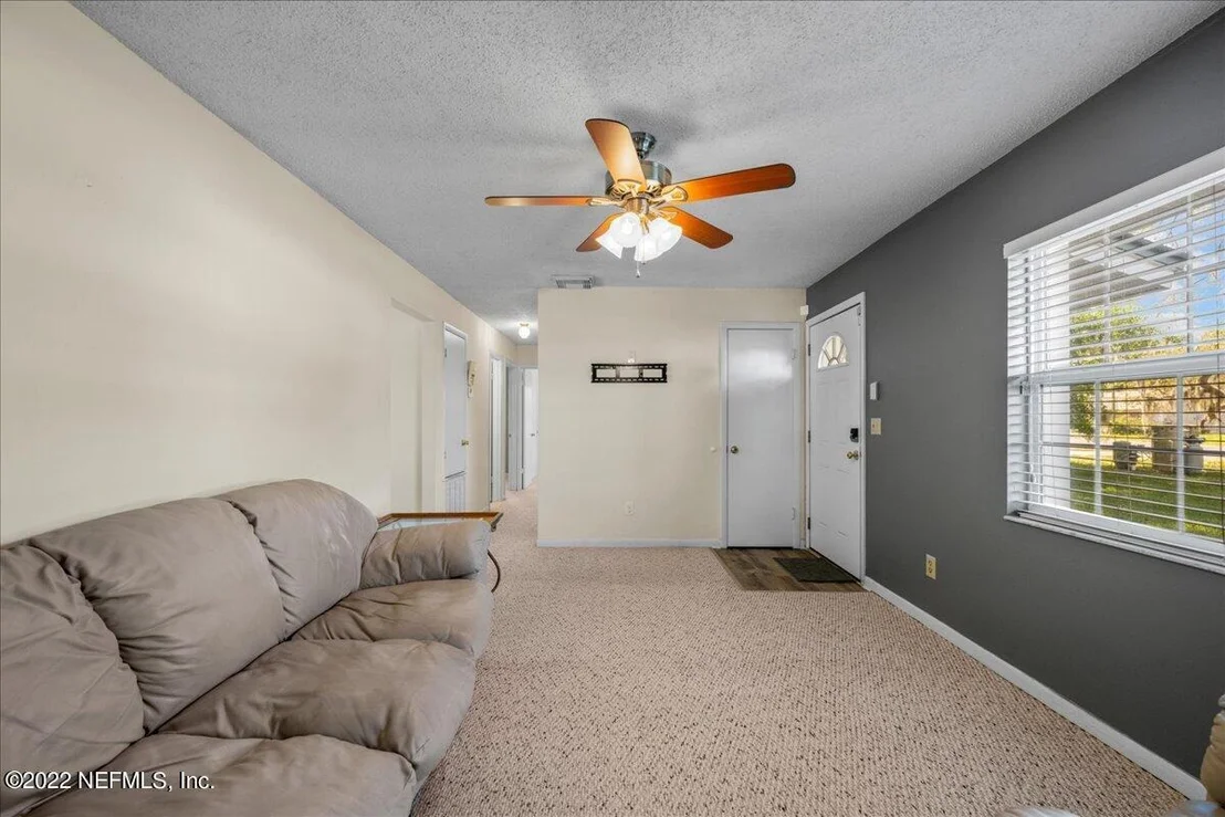 Photo of 102 JACKSON Circle