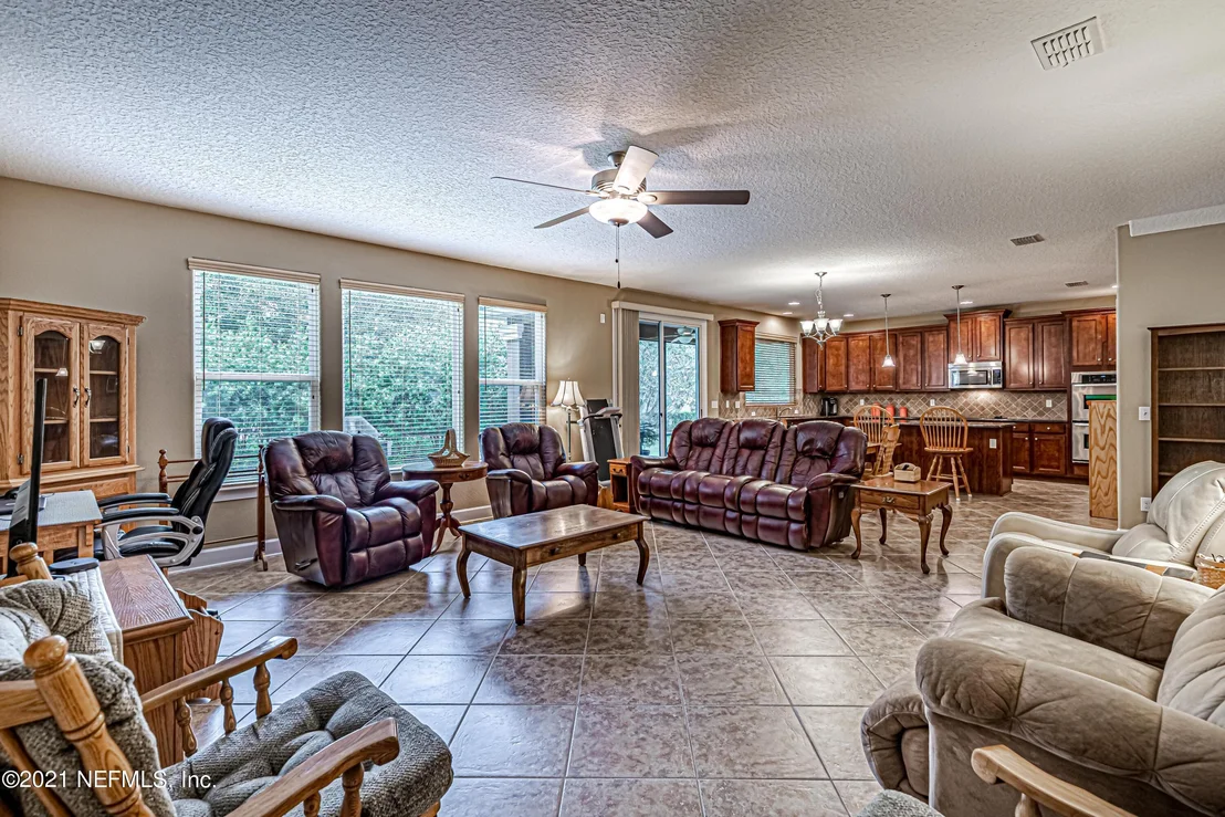 Photo of 363 WILLOW WINDS Parkway