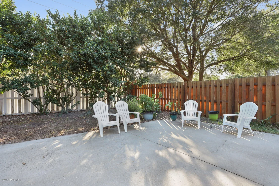 Photo of 1056 FLORA PARKE Drive
