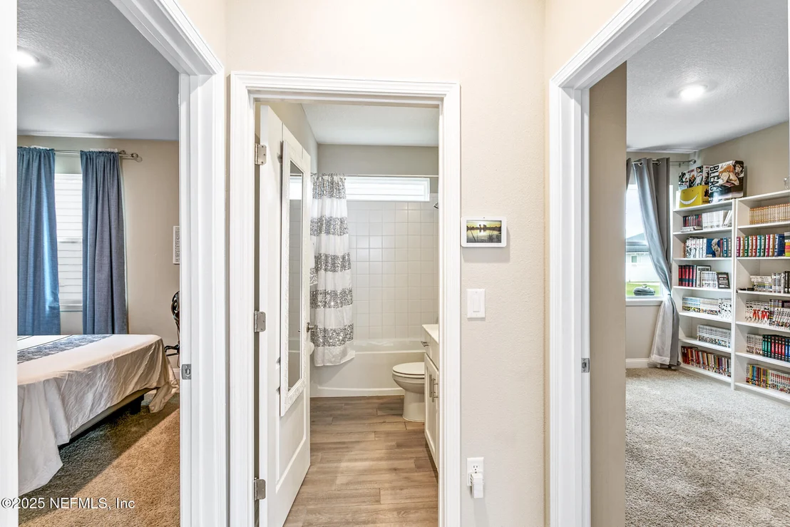 Photo of 124 SILVERLEAF VILLAGE Drive