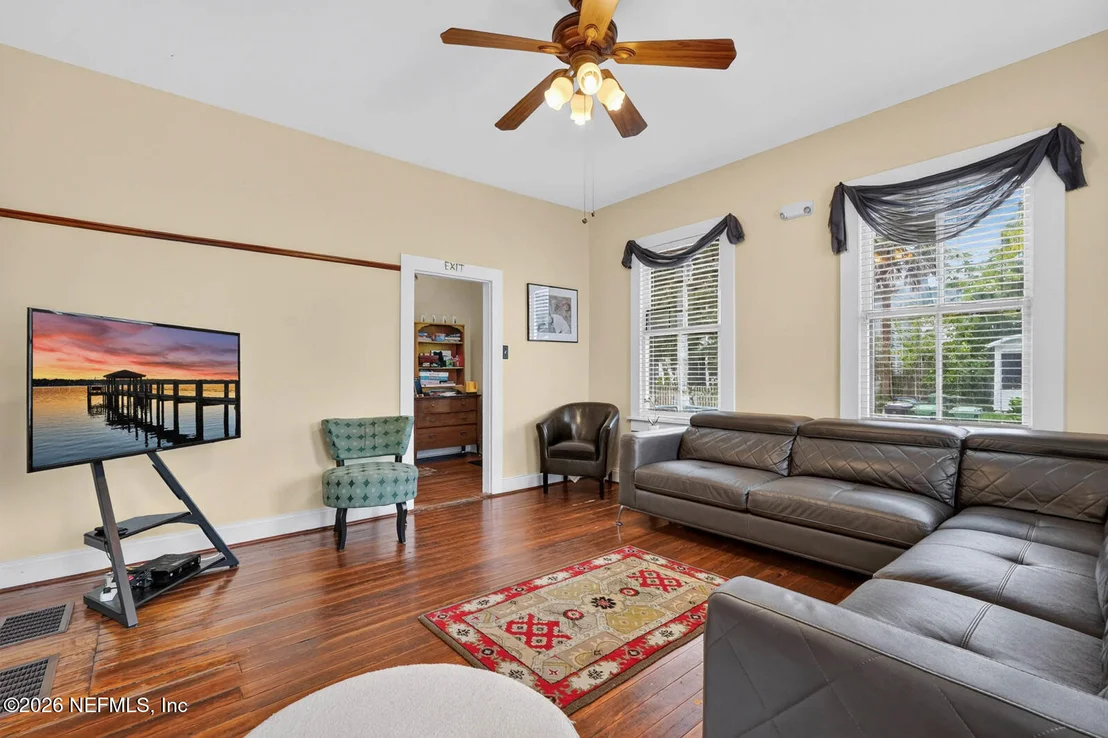 Photo of 31 SANFORD Street