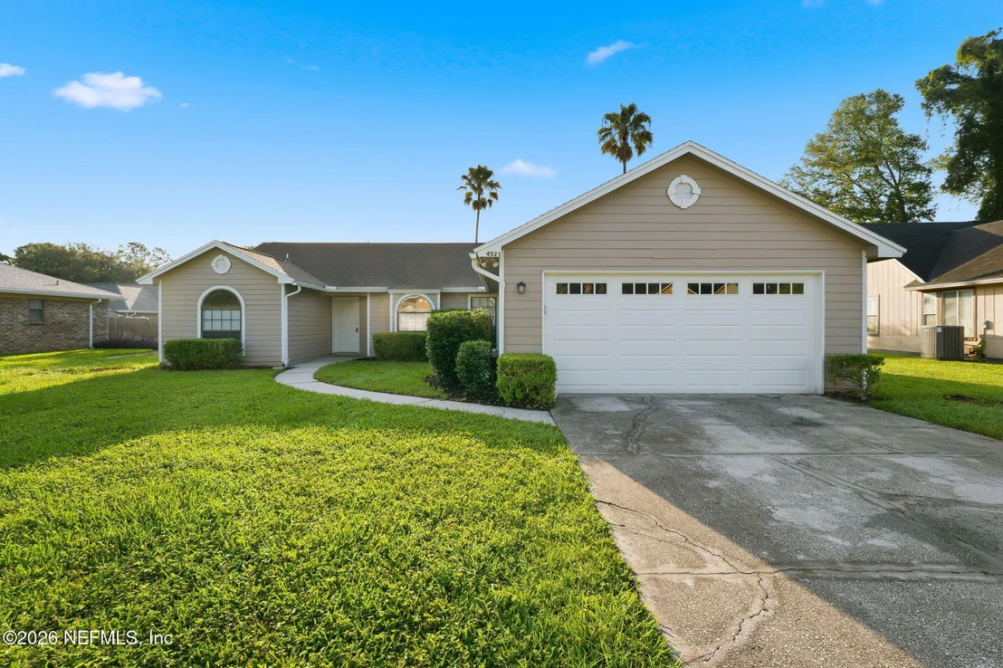 Photo of 4521 LONGLEAF Court