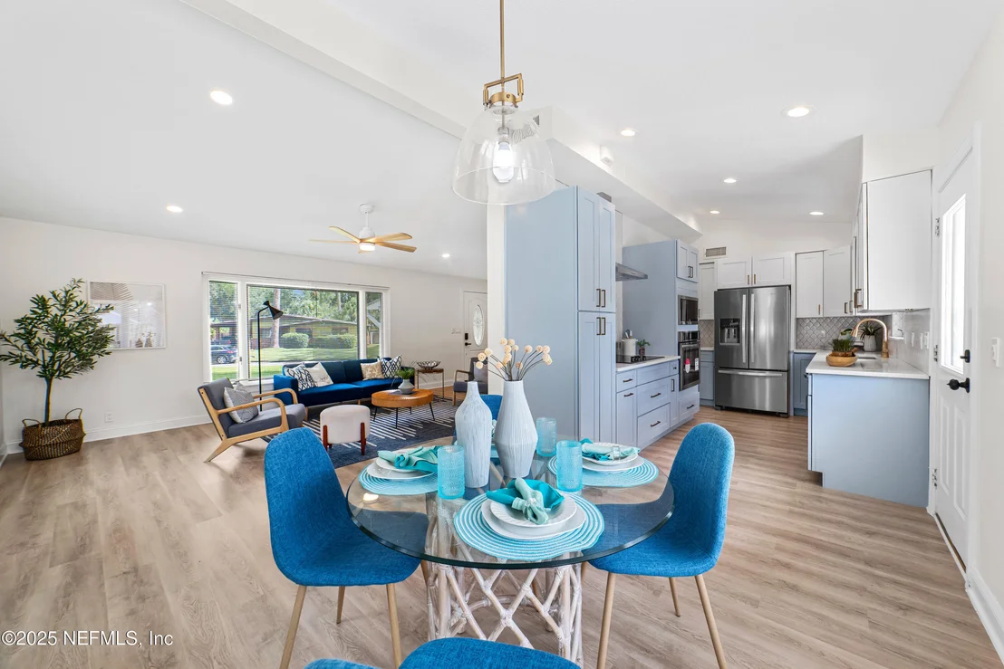 Photo of 3814 CORONADO Road