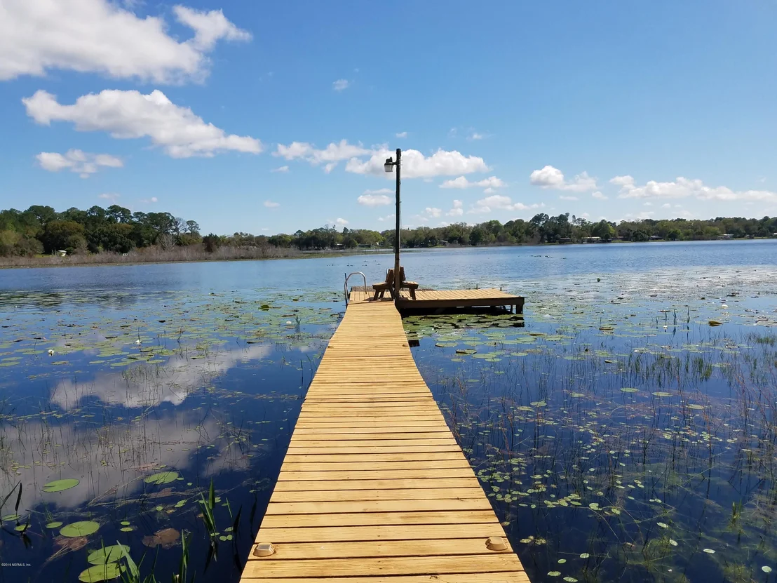 Photo of 147 SILVER POND Road