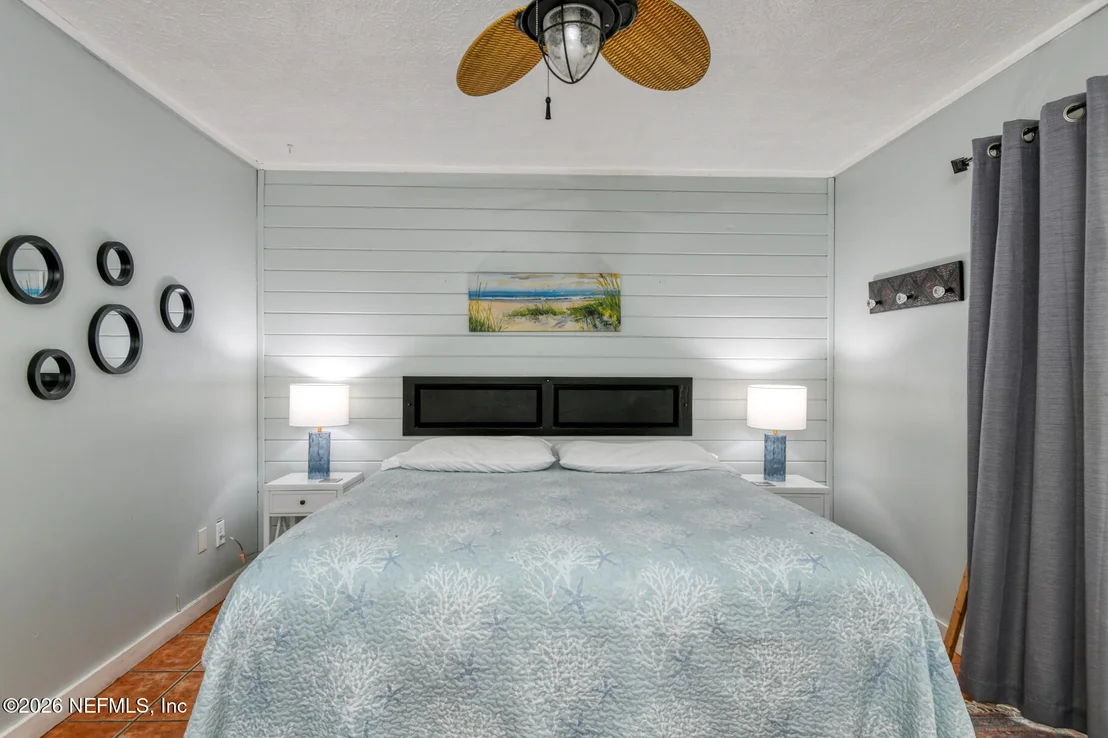 Photo of 15 SEA PARK Drive