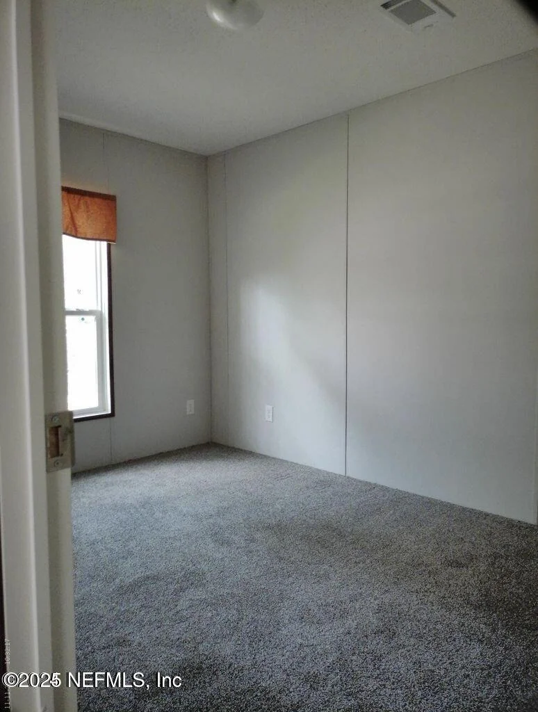 Photo of 203 PEPPERMINT Avenue