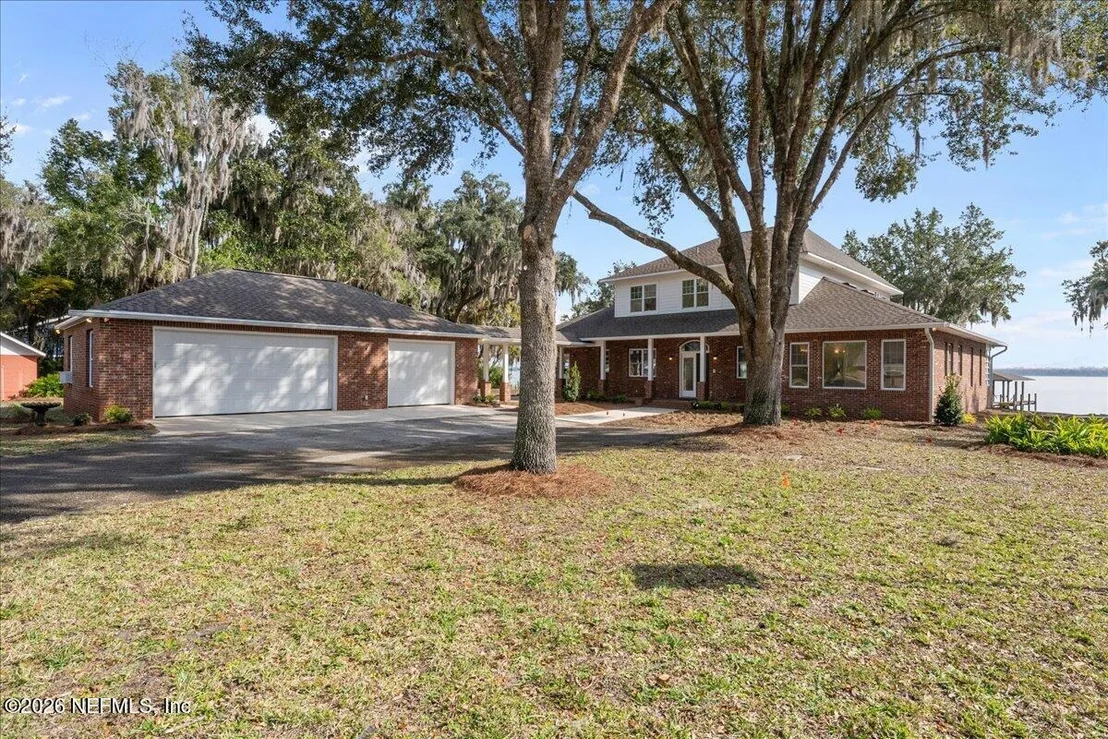 Photo of 533 W RIVER Road