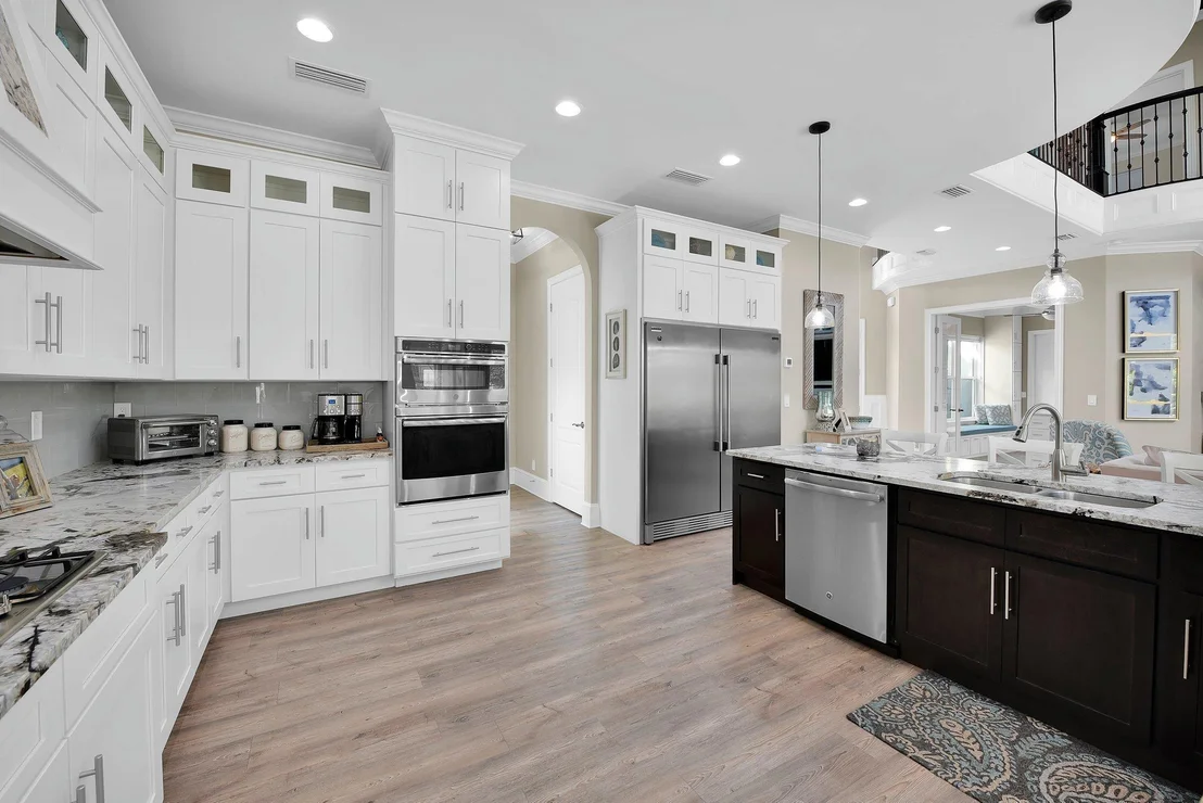 Photo of 605 DONALD ROSS Way