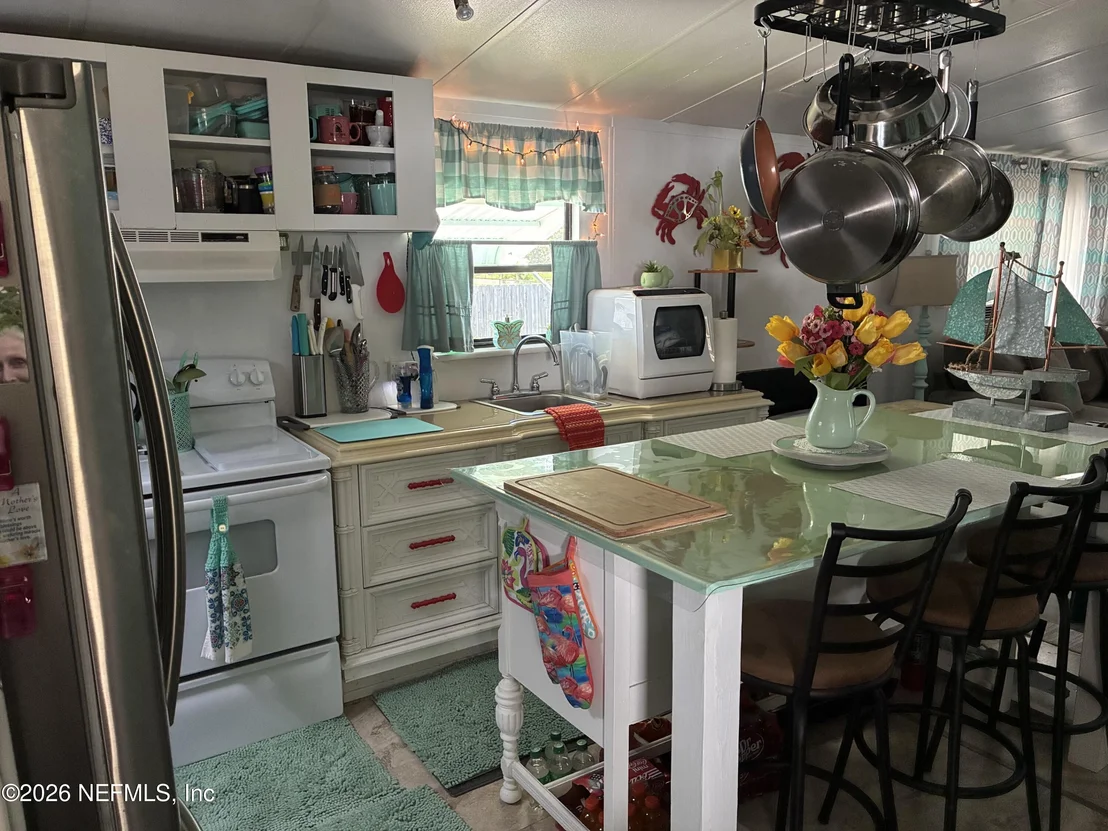Photo of 107 WINCHESTER Avenue