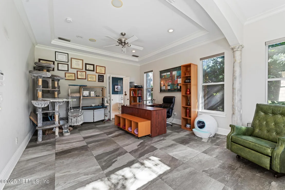 Photo of 3010 STARRATT Road