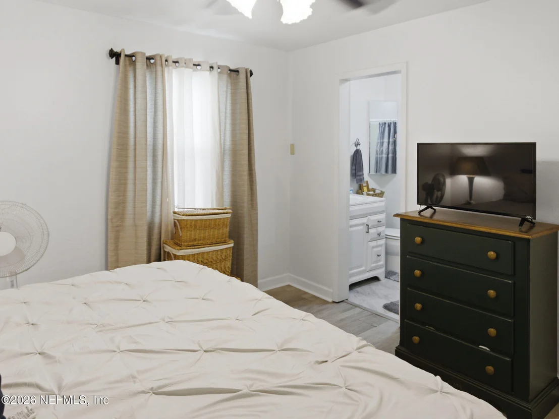 Photo of 334 7TH Way