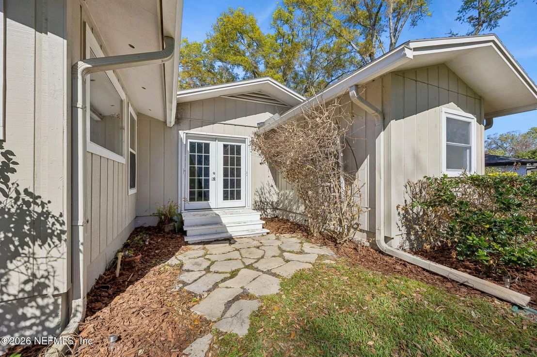 Photo of 7955 PINE LAKE Road
