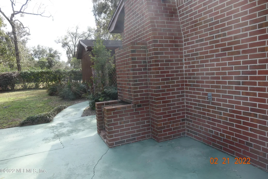 Photo of 1675 MT. VERNON Drive