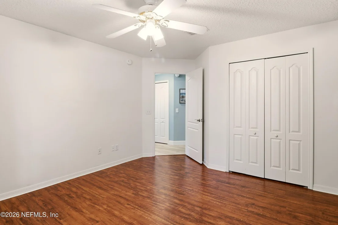 Photo of 3369 KINGS Road S