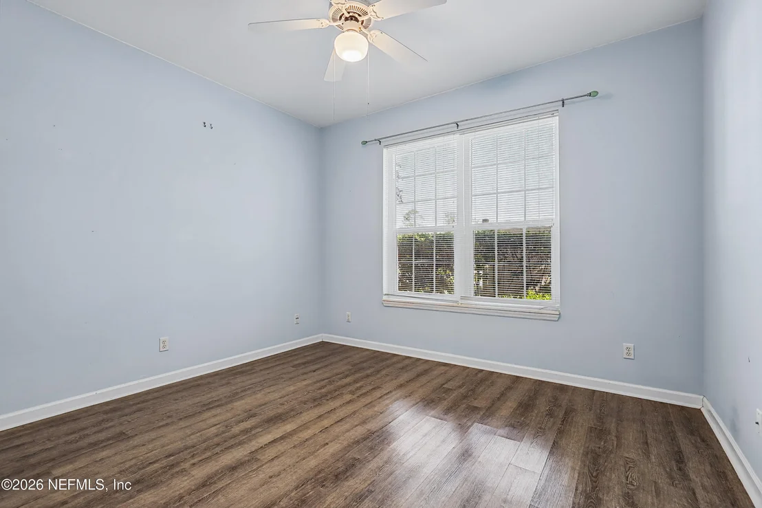 Photo of 910 PINE VALLEY Place