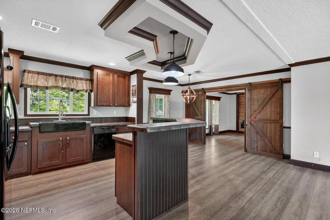 Photo of 7310 STATE ROAD 207