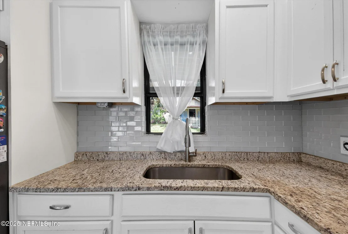 Photo of 3177 LORETTO Road