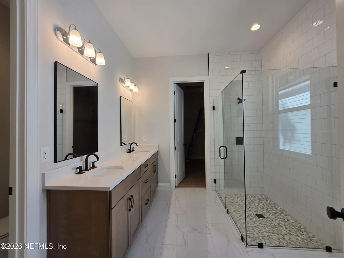 Photo of 193 OAKMOSS Drive