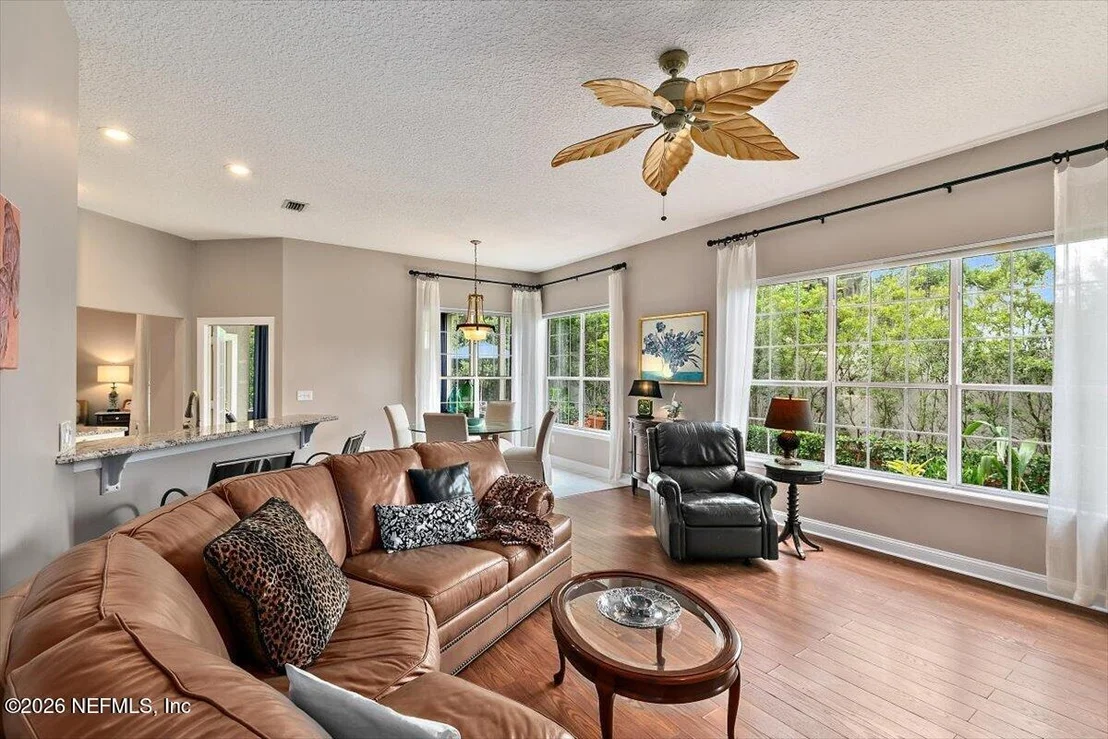 Photo of 113 OAK VIEW Circle