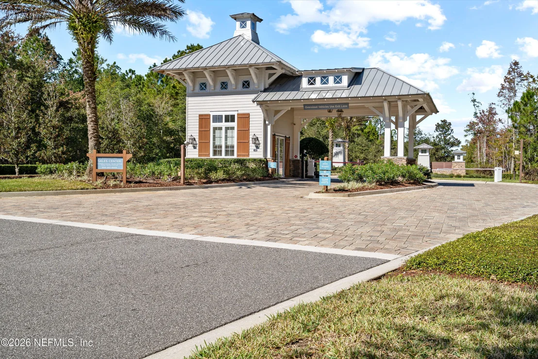 Photo of 448 PINE HAVEN Drive