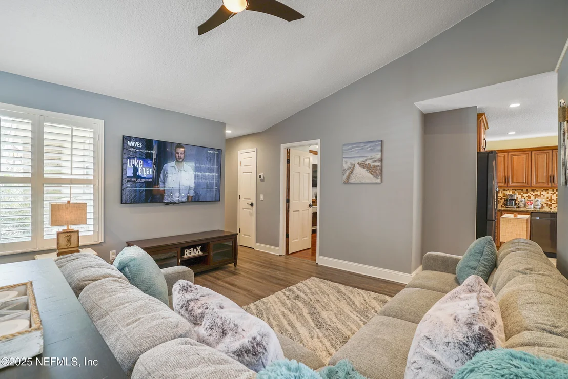 Photo of 4041 PINE RUN Circle