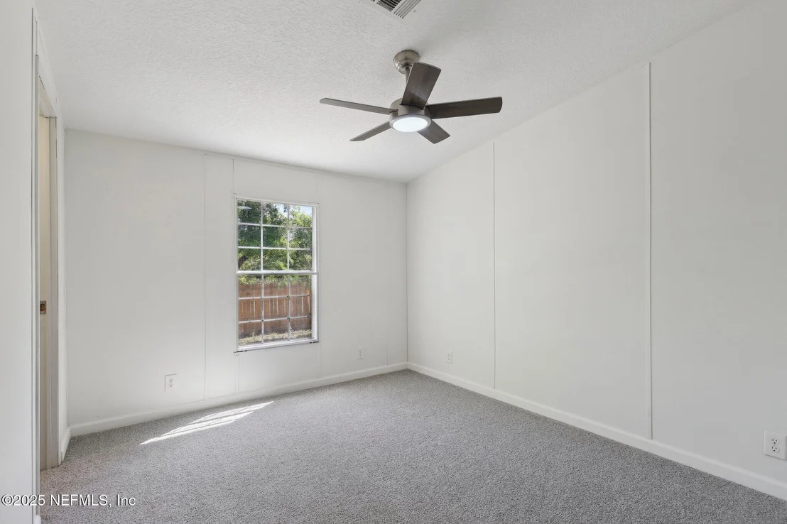 Photo of 606 JACKSON Road