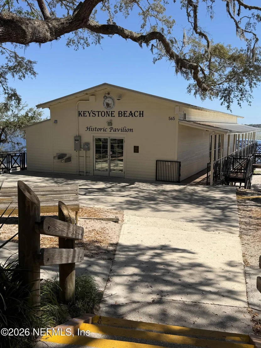 Photo of 5900 SEQUOIA Road