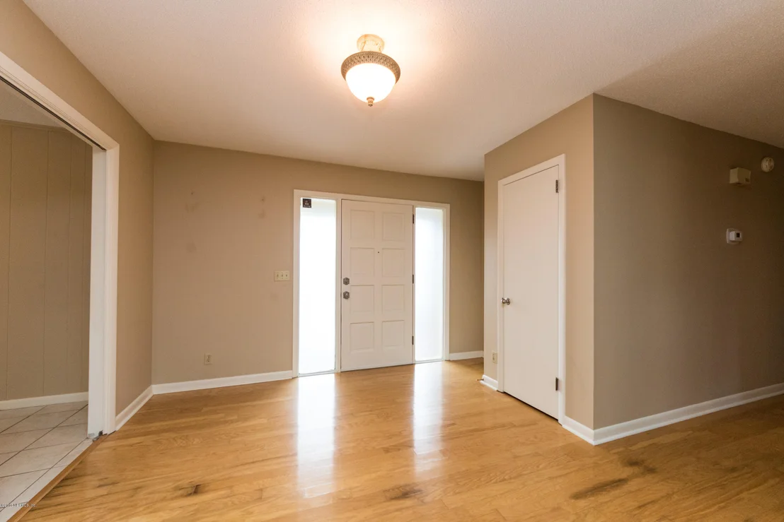 Photo of 9541 WHITTINGTON Drive