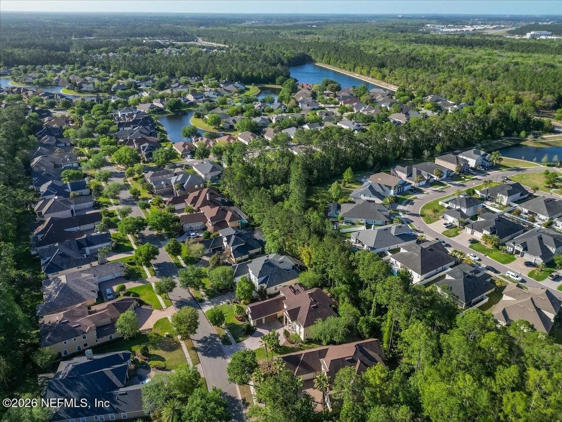 Photo of 240 ST JOHNS FOREST Boulevard