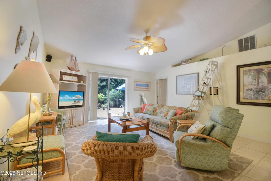 Photo of 1711 OLD BEACH Road