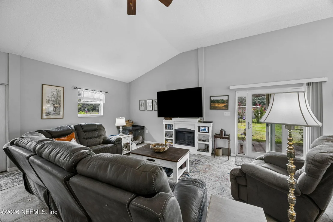 Photo of 45144 MUSSLEWHITE Road