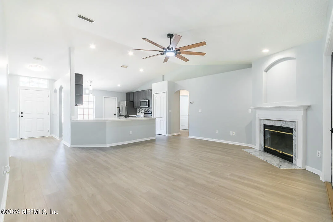 Photo of 1497 SOARING FLIGHT Way