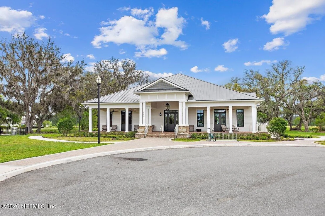 Photo of 174 MYRTLE OAK Court