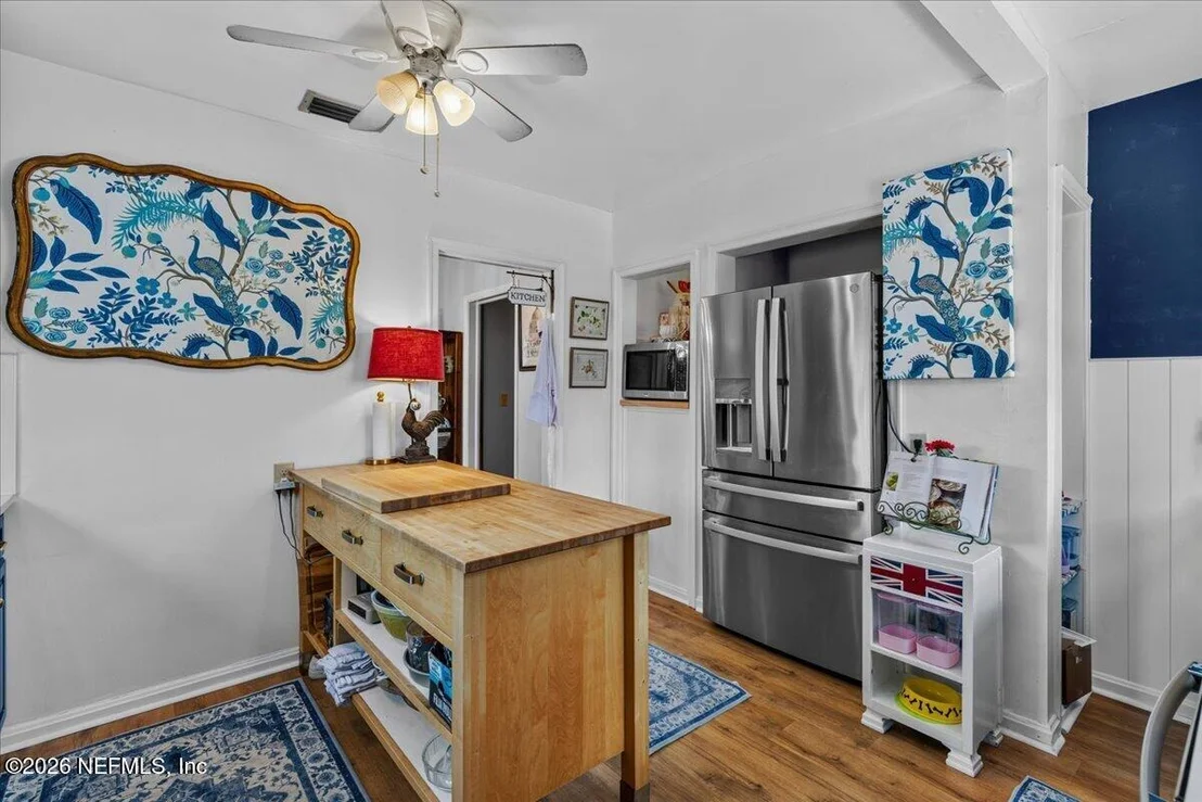 Photo of 4511 CAMBRIDGE Road