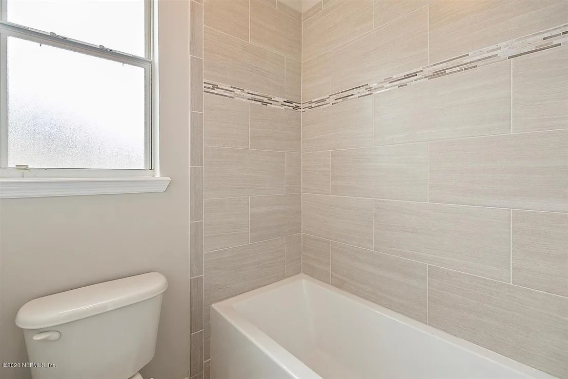 Photo of 1320 POWIS Road