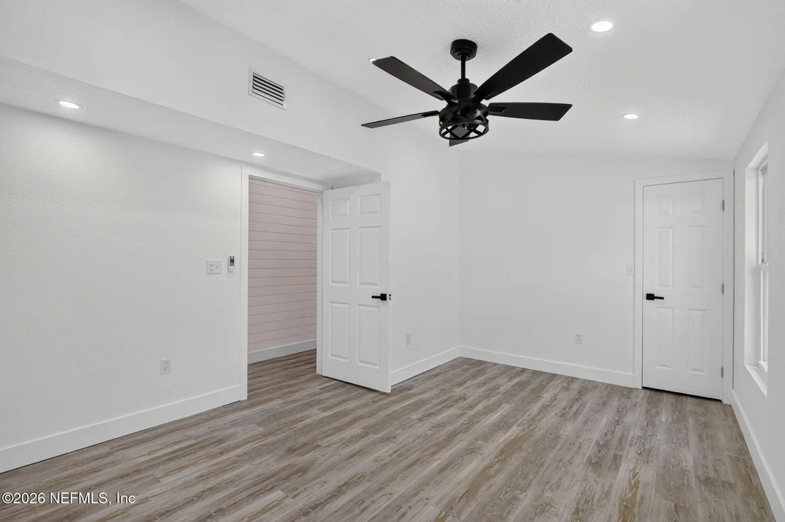 Photo of 8189 MELROSE Road