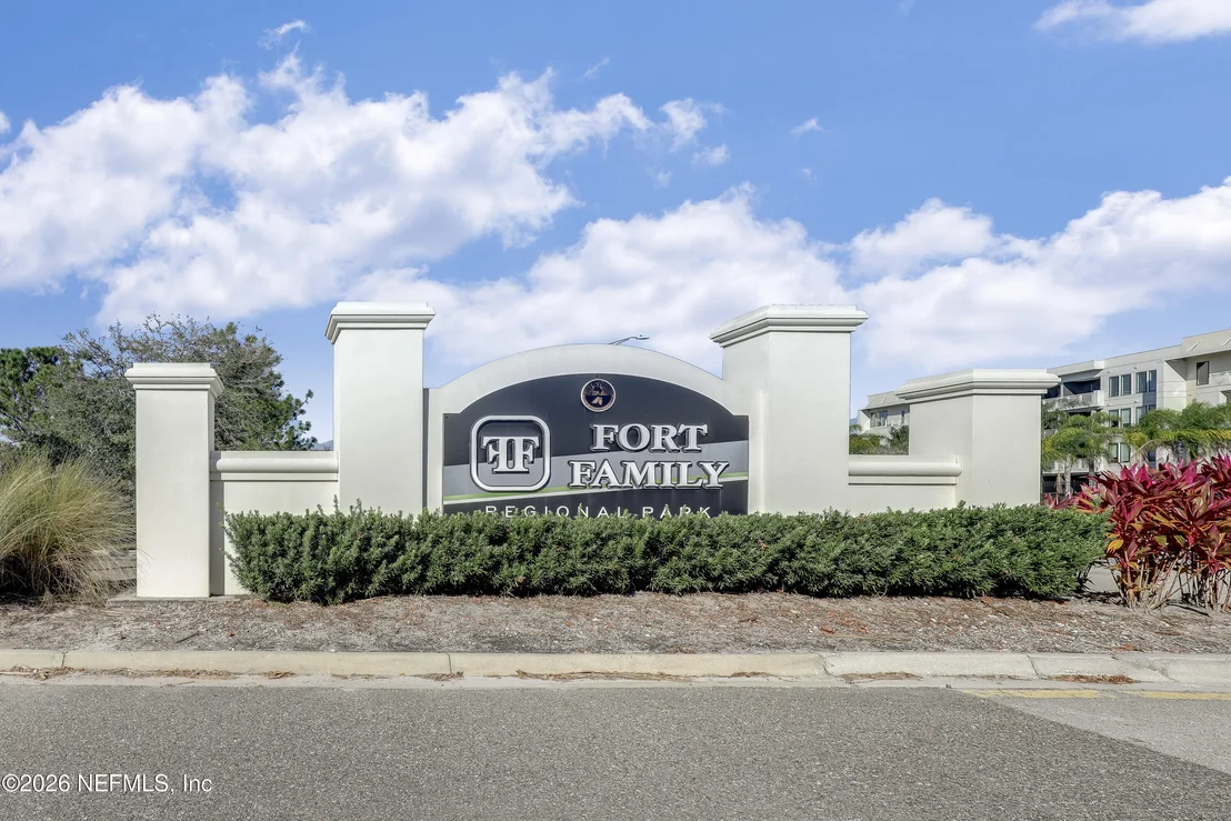 Photo of 8065 MOUNT RANIER Drive