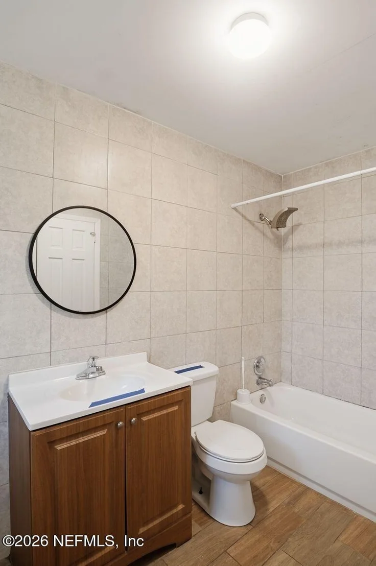 Photo of 8040 HAMMOND Boulevard