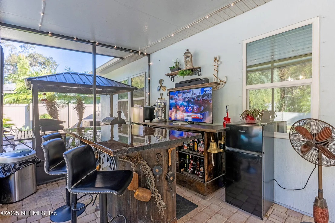 Photo of 112 PLAZA DEL RIO Drive