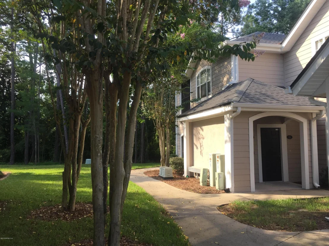 Photo of Unit 101 at 320 RYDER CUP Circle