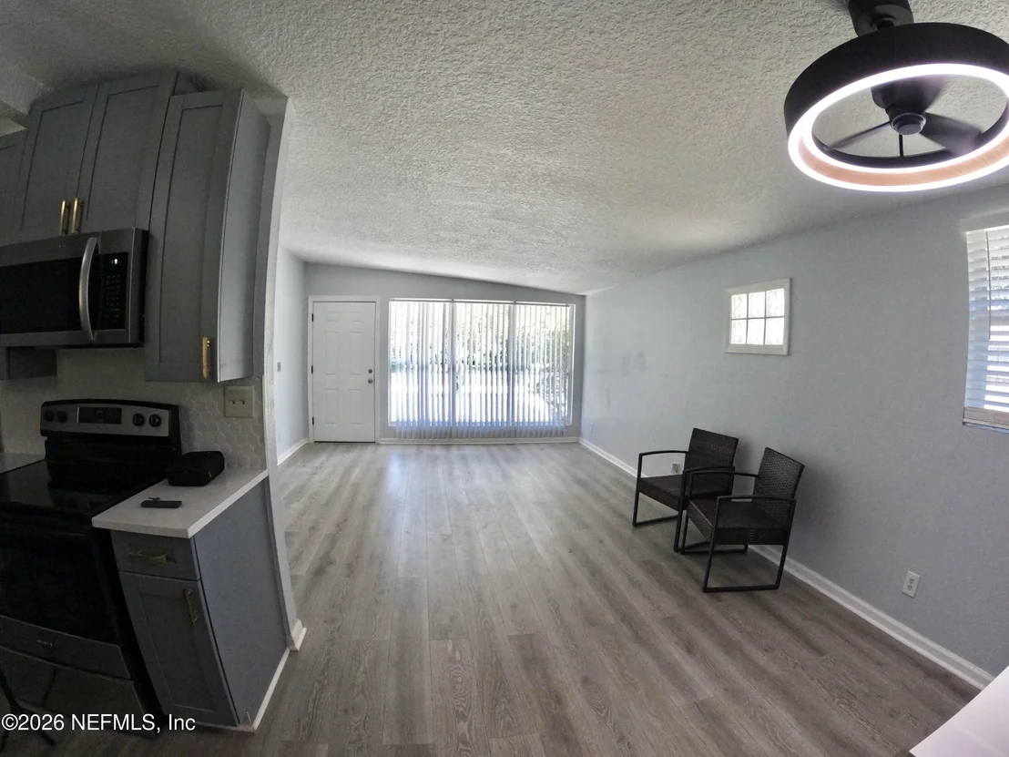 Photo of 3039 LORMAN Drive
