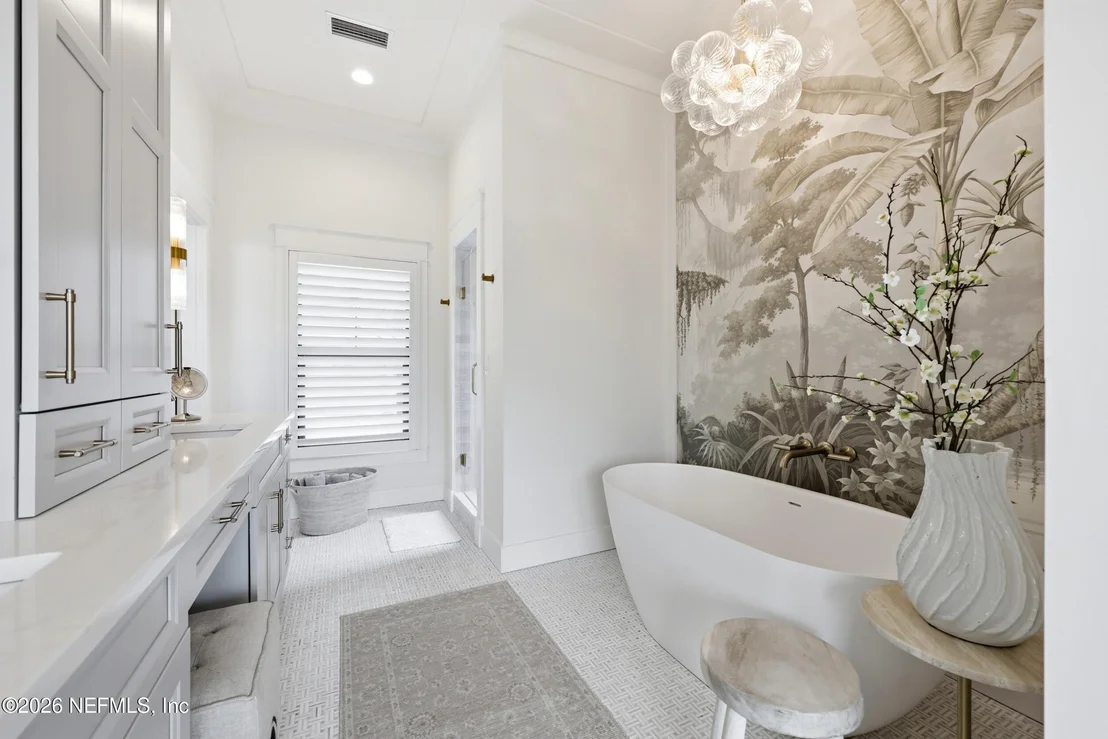 Photo of 688 OCEAN PALM Way