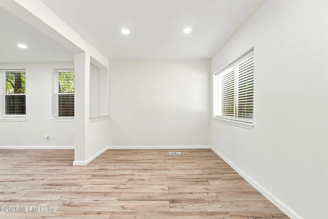 Photo of 4358 LONGFELLOW Street