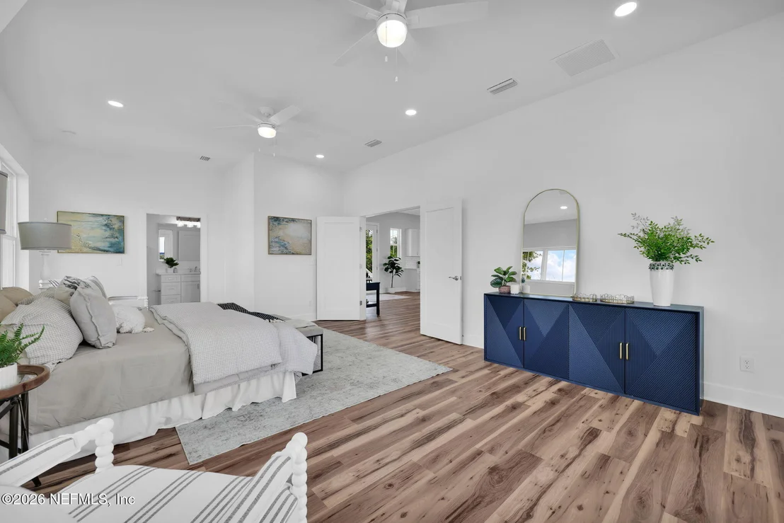 Photo of 6030 HECKSCHER Drive