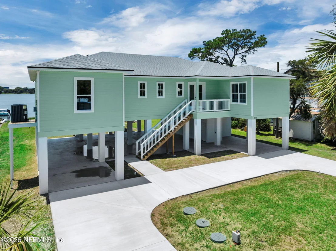 Photo of 6030 HECKSCHER Drive